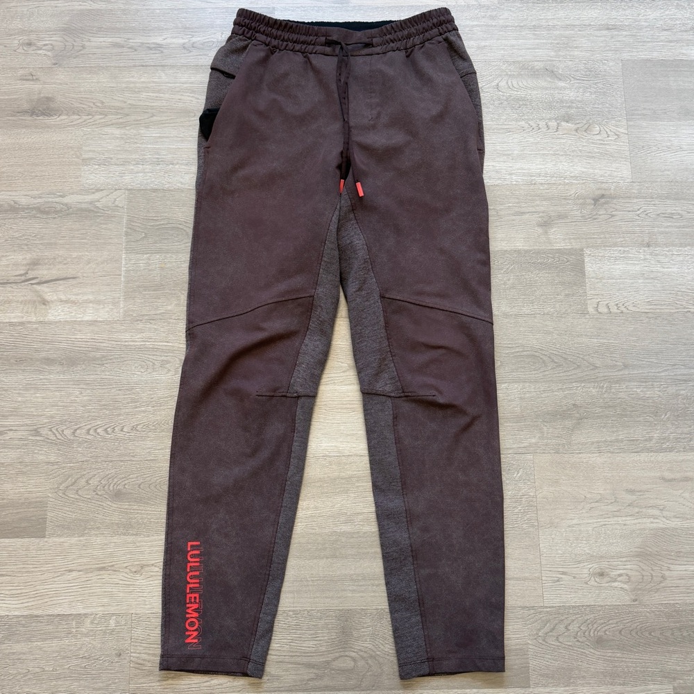 Lululemon Men’s License To Train Jogger Pants Size Small Lunar New Year